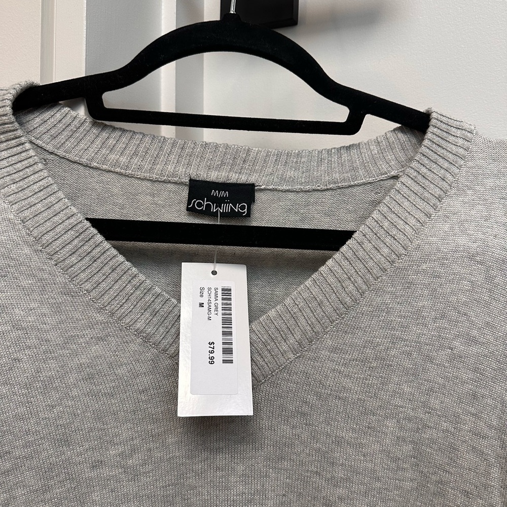 Brand New Woman’s Sweater Size M